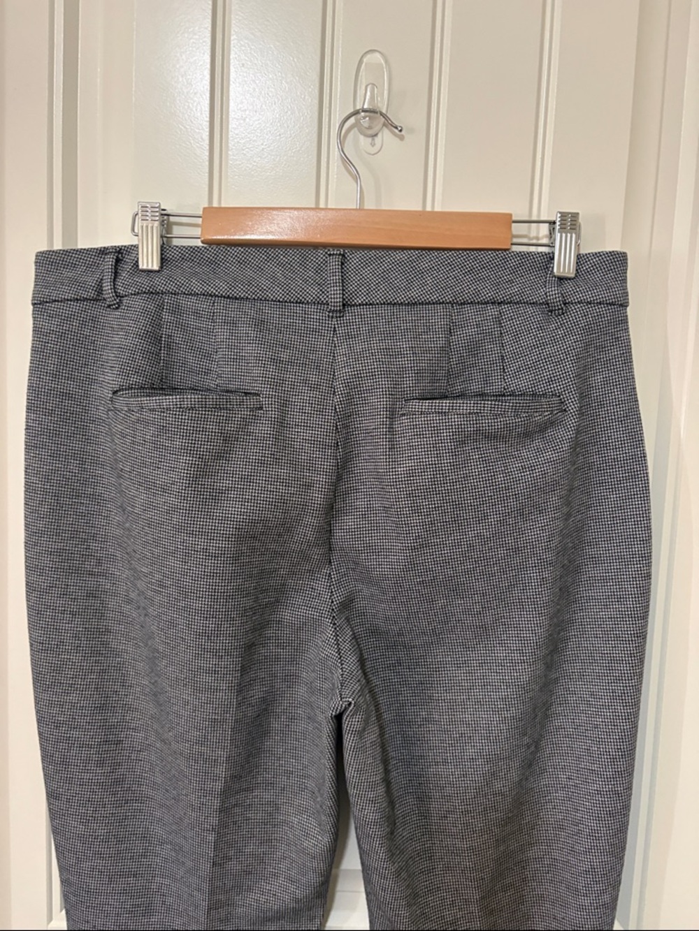 White House Black Market Classic Women's Gray Dress Pants - Picture 8 of 8
